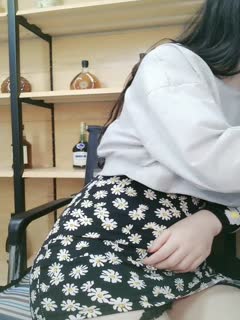 MGMQ-125 息子の彼女が責め痴女で息子の留守中にアナル開発されてメスイキさせられまくった父。 円井萌華